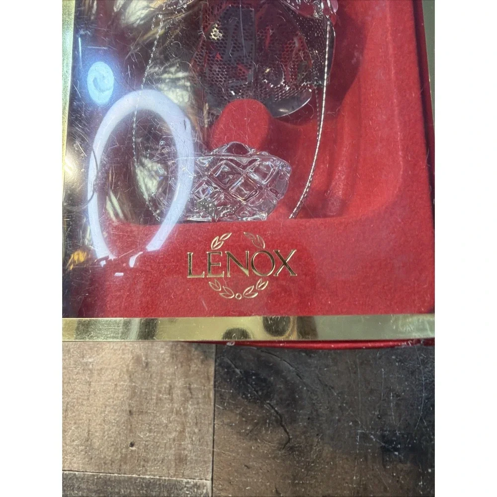 Lenox Millennium 2000 Y2K Baby's 1st Christmas Crystal Ornament Hot Air Ballon